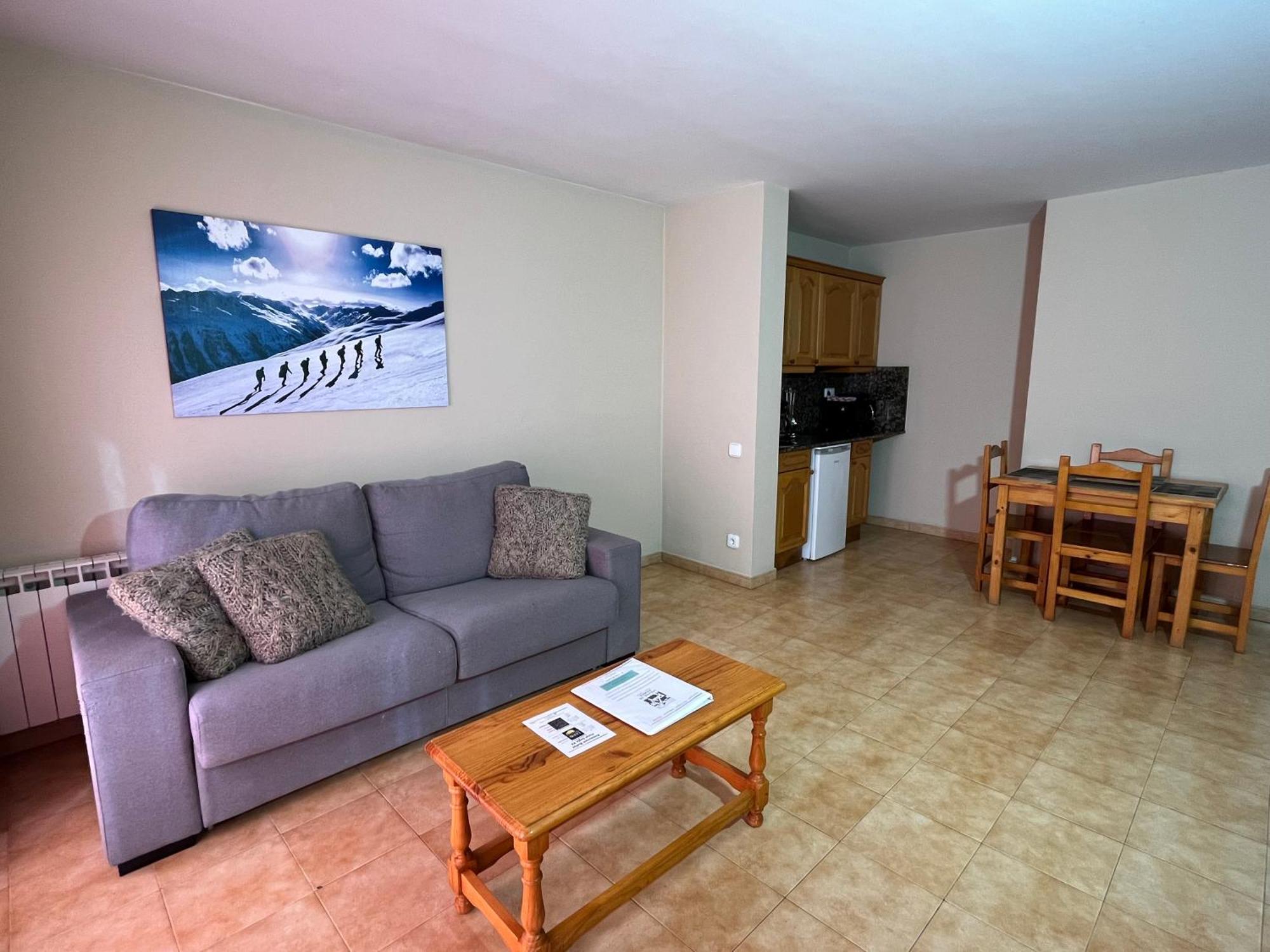 Wuau! Apartamentos Solana De Рансол Екстериор снимка