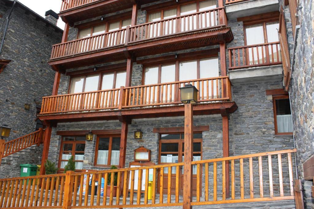 Wuau! Apartamentos Solana De Рансол Екстериор снимка