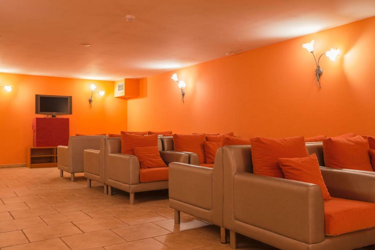 Wuau! Apartamentos Solana De Рансол Екстериор снимка