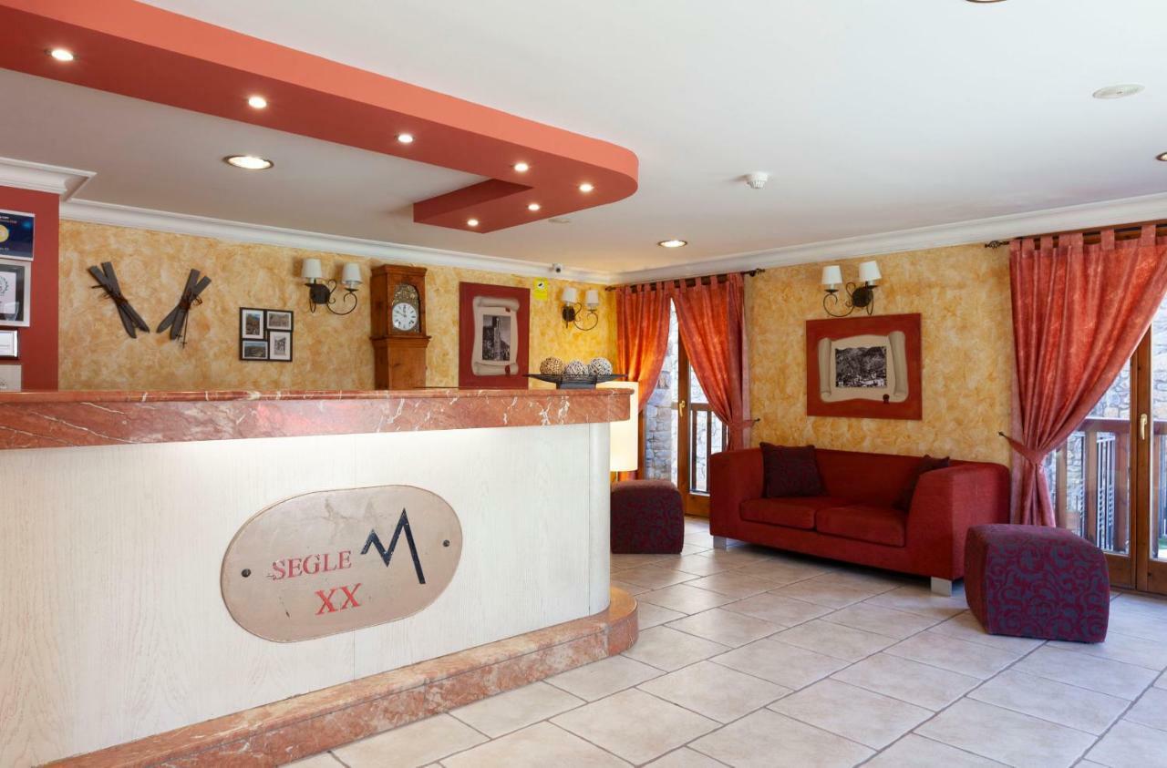Wuau! Apartamentos Solana De Рансол Екстериор снимка